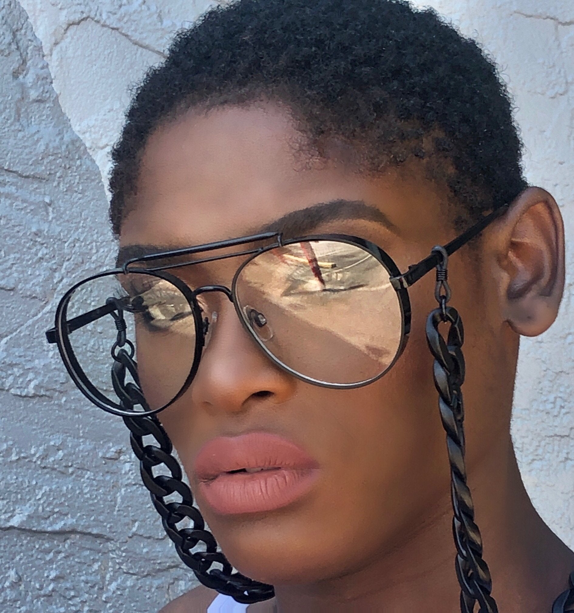Eyewear chain outlet